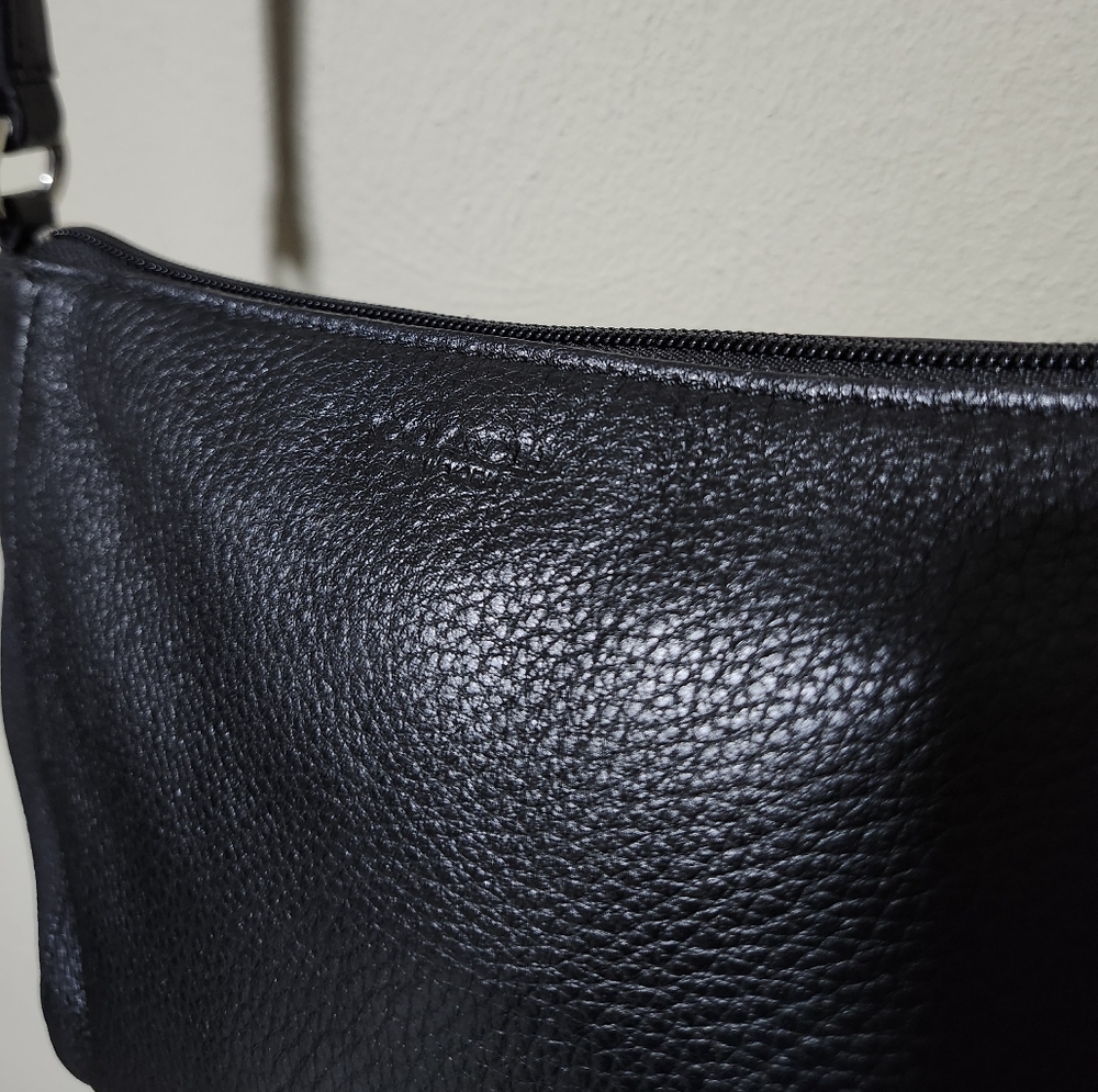 Coach Black Leather Shoulder Bag - Picture 4 of 7